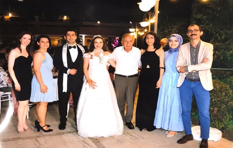 Büşra Nakipoğlu, member of Yagci Lab, has just got married. We wish lifetime happiness to the new family.